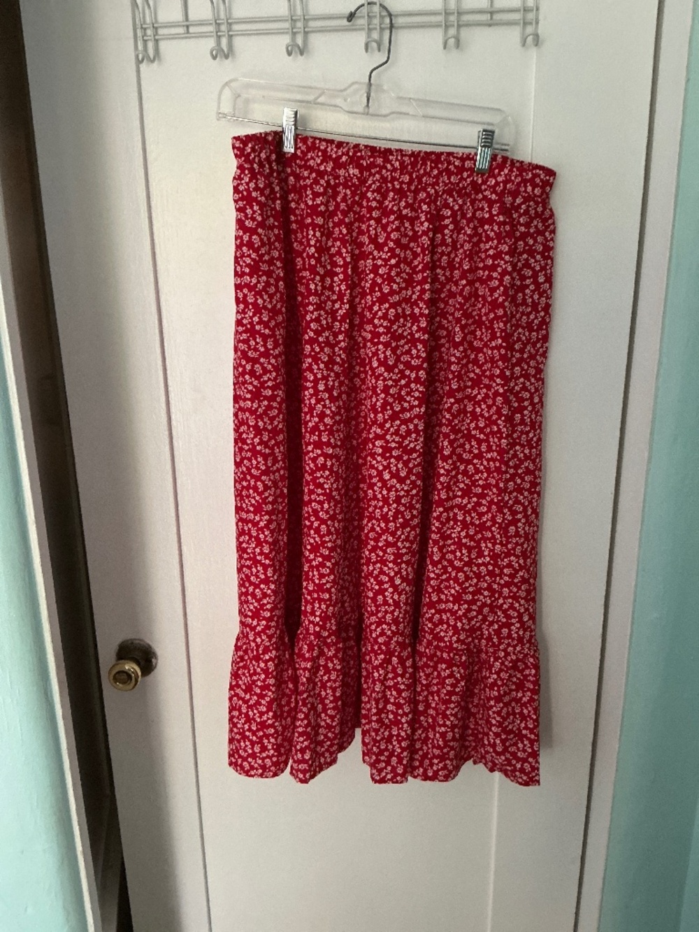 Cottagecore Red Floral Midi Skirt | Boho Prairie Tiered Pull-On Skirt, Size 1XL